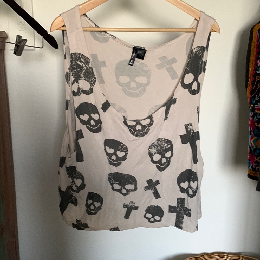Full tilt tilly’s skull tank XL preowned